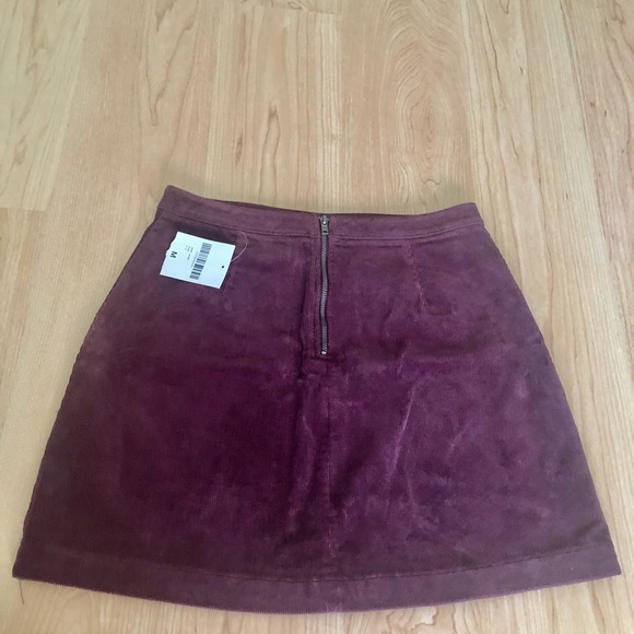 FOREVER 21 MINI SKIRT - Picture 2 of 7
